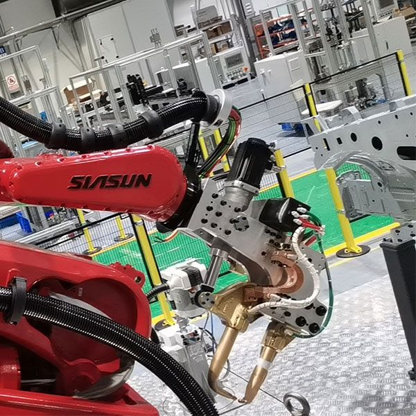 FANUC R2000iC-210F 伺服点焊机器人管线包